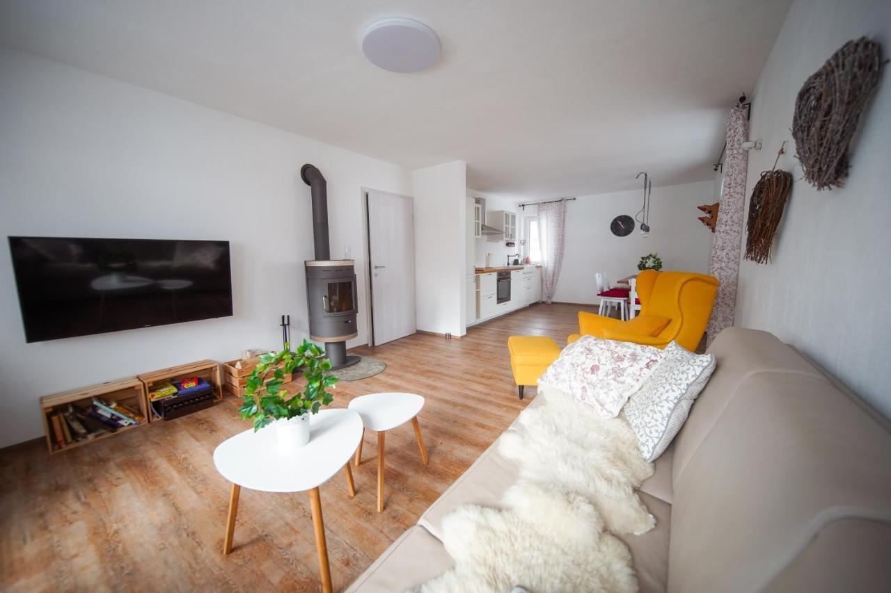 Ferienwohnung Cozy Nest In The Heart Of Kranjska Gora Exterior foto